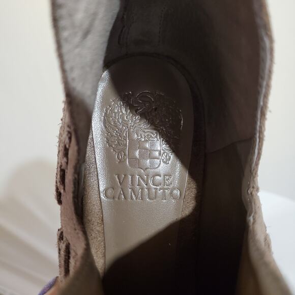 Vince Camuto Prism Suede Leather Block Stacked Heel Bootie Womens Size 7.5 Tan - Picture 11 of 13